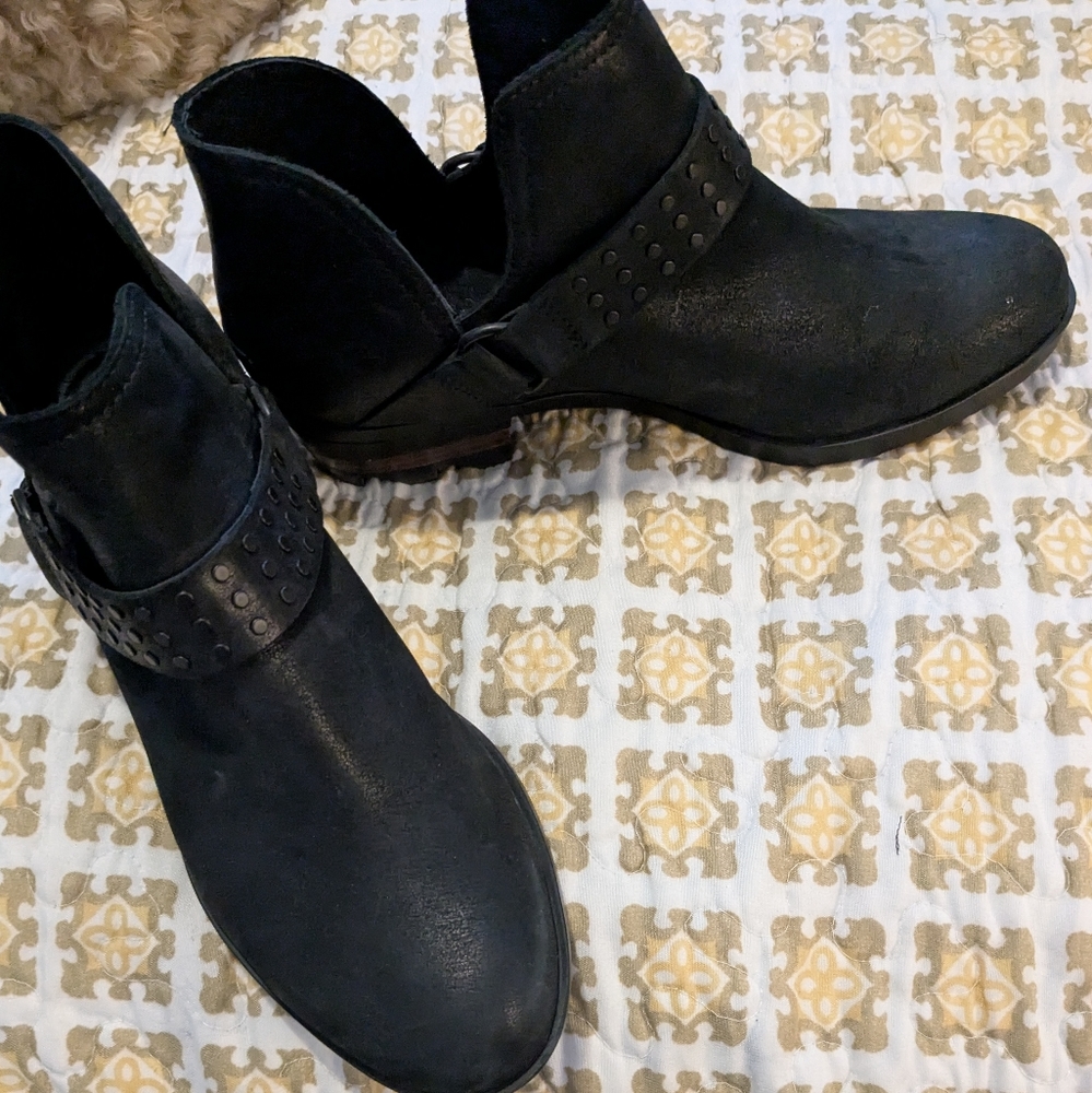 Women's leather Sorel Black Ankle Boots